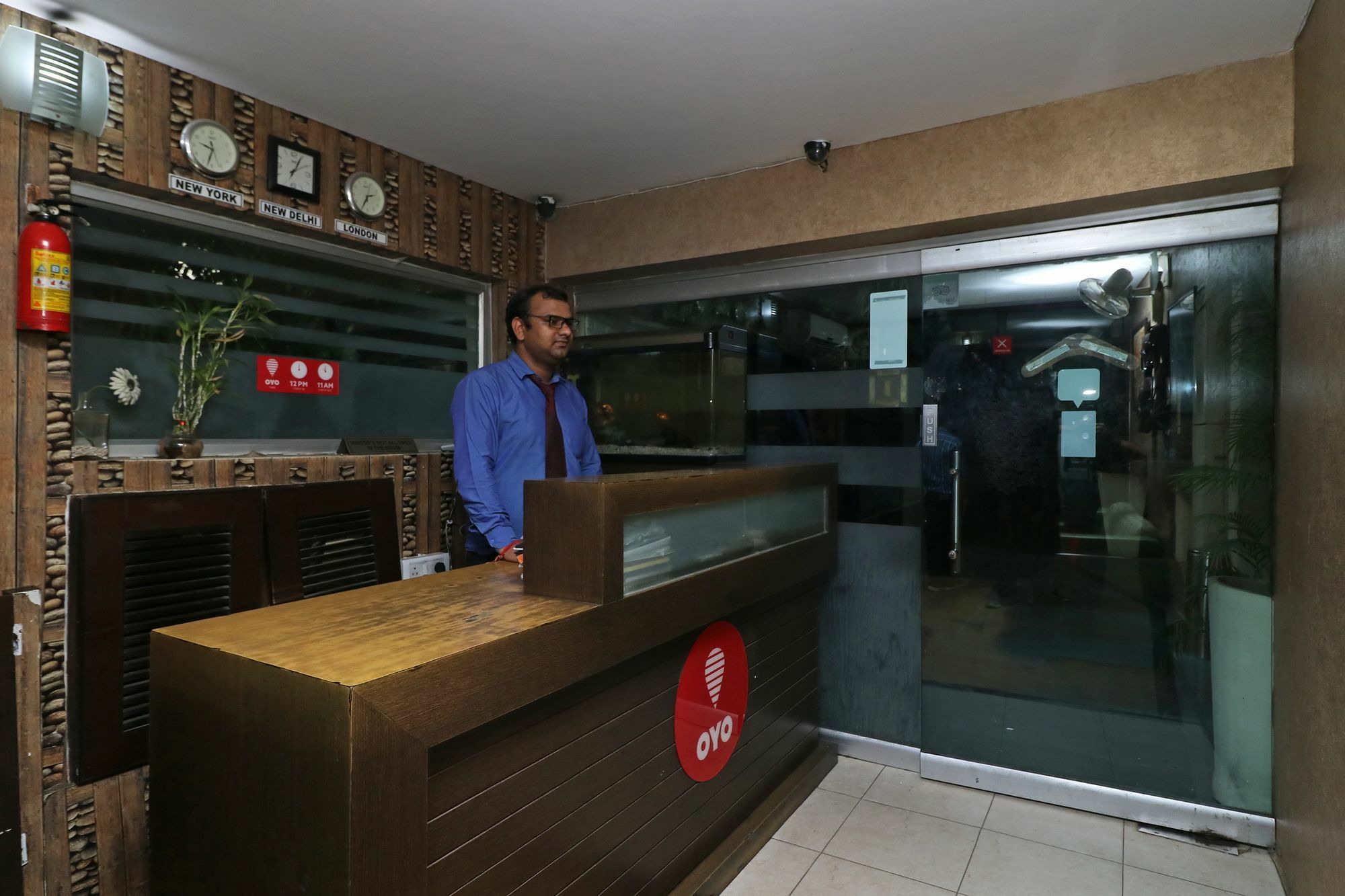 Hotel Chalet New Delhi Ngoại thất bức ảnh