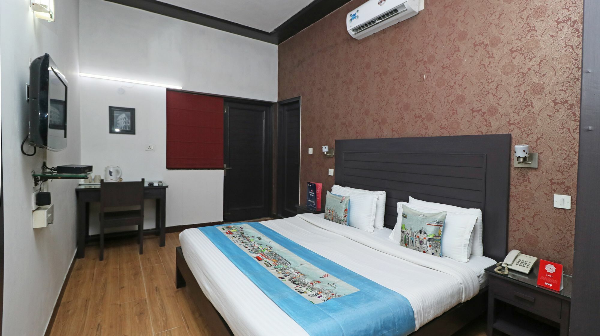 Hotel Chalet New Delhi Ngoại thất bức ảnh