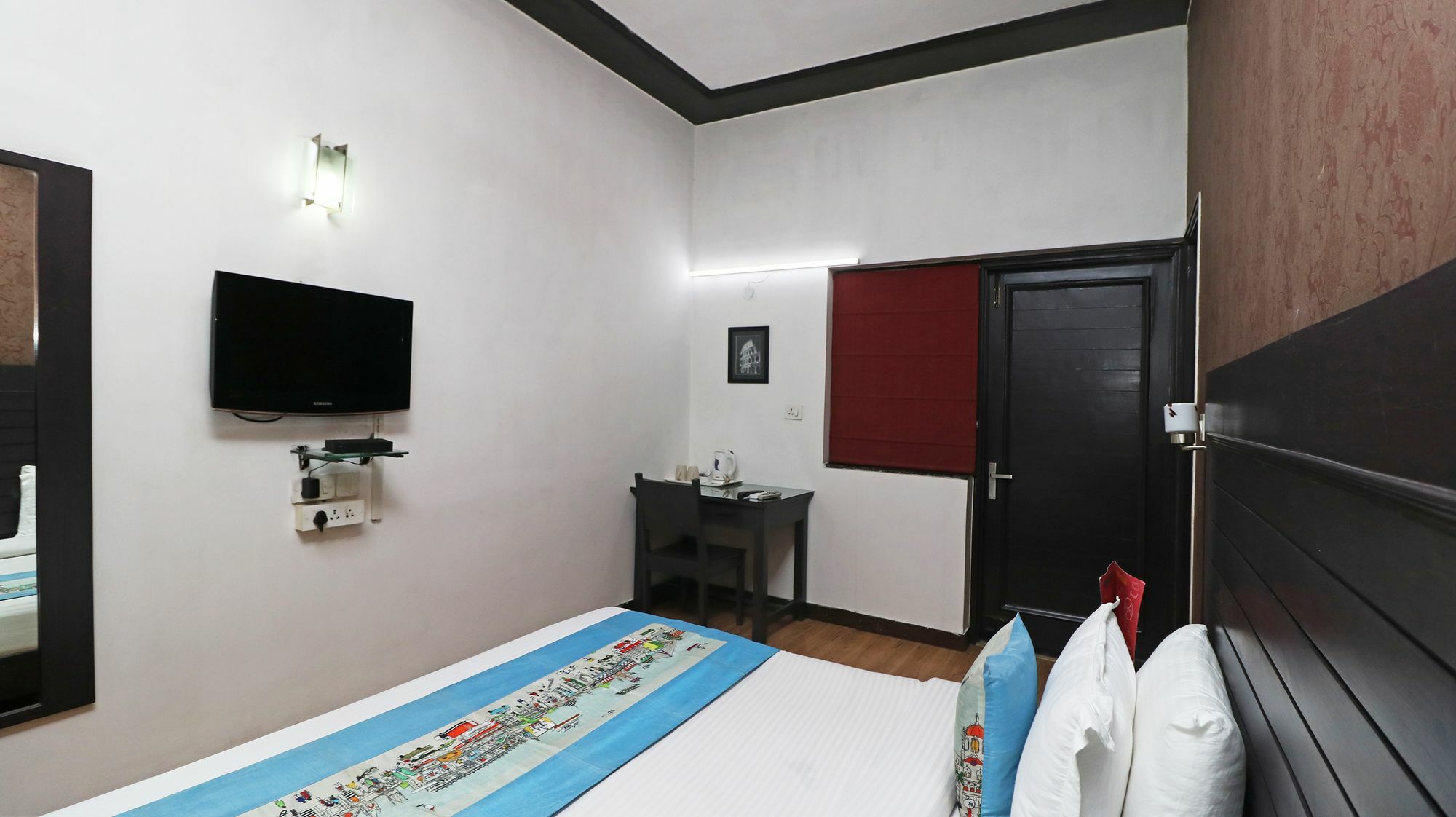 Hotel Chalet New Delhi Ngoại thất bức ảnh