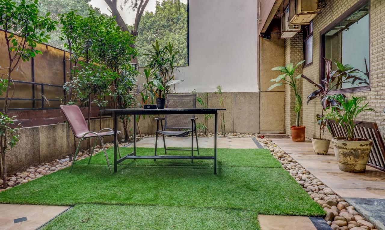 Hotel Chalet New Delhi Ngoại thất bức ảnh